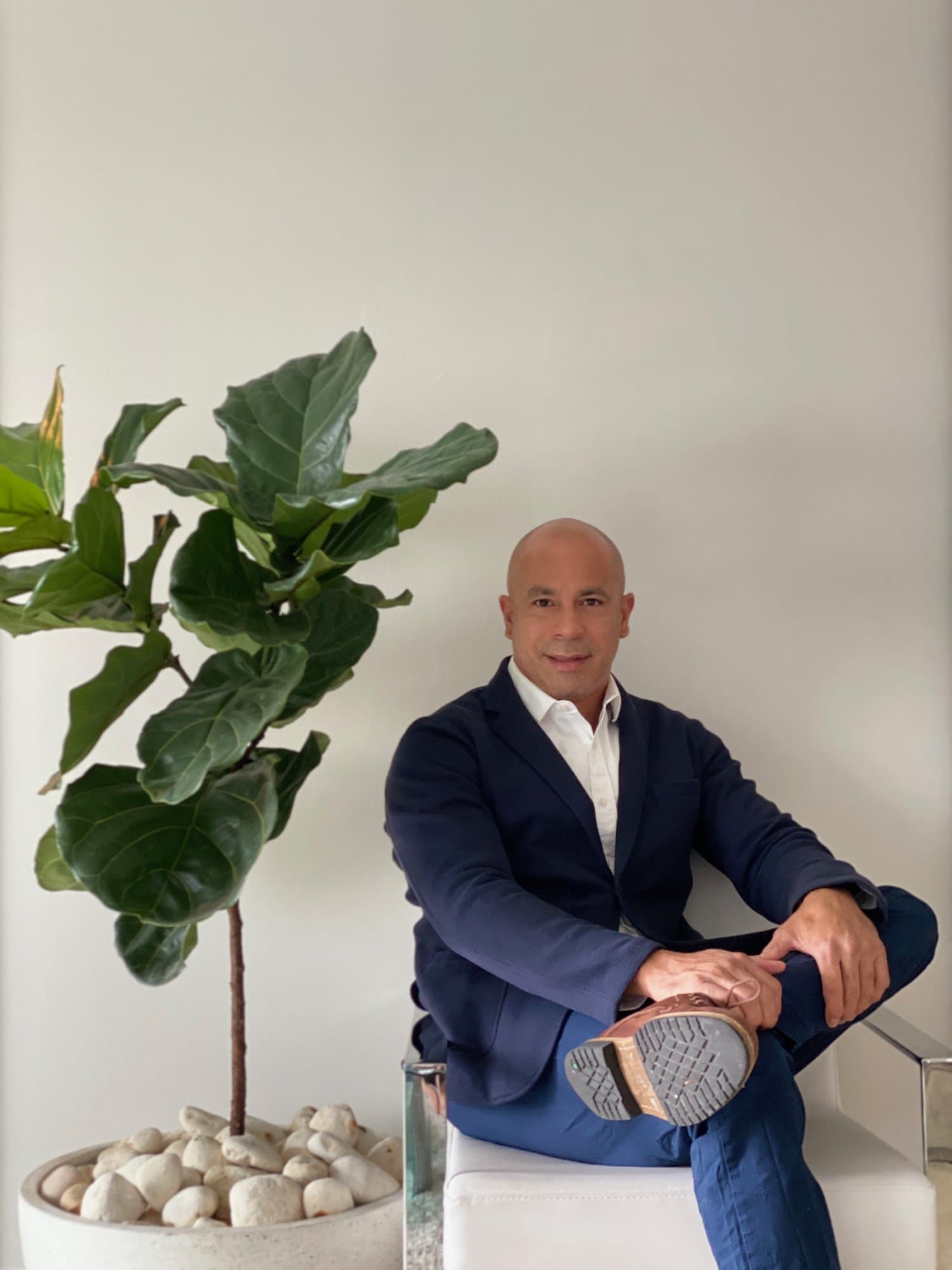 Arian Adorno — Strategic Property Advisor